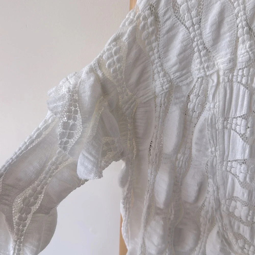 Free People Ivory Candy Shop Lace Long Sleeve Ruffle Boho Textured Tunic Top XS